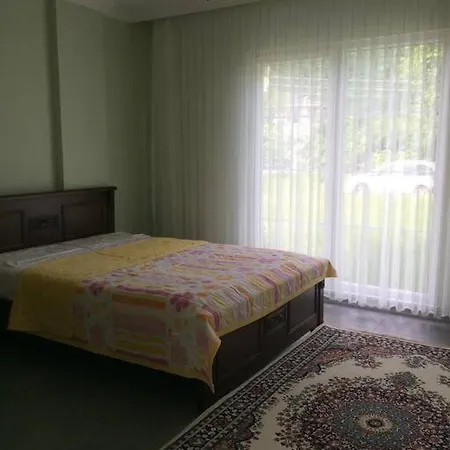 Gursel - Yomra Villa